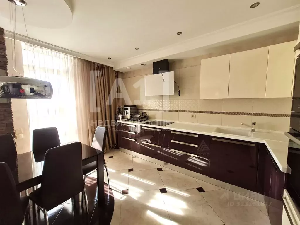 3-к кв. Челябинская область, Челябинск ул. Чайковского, 58 (118.1 м) - Фото 1