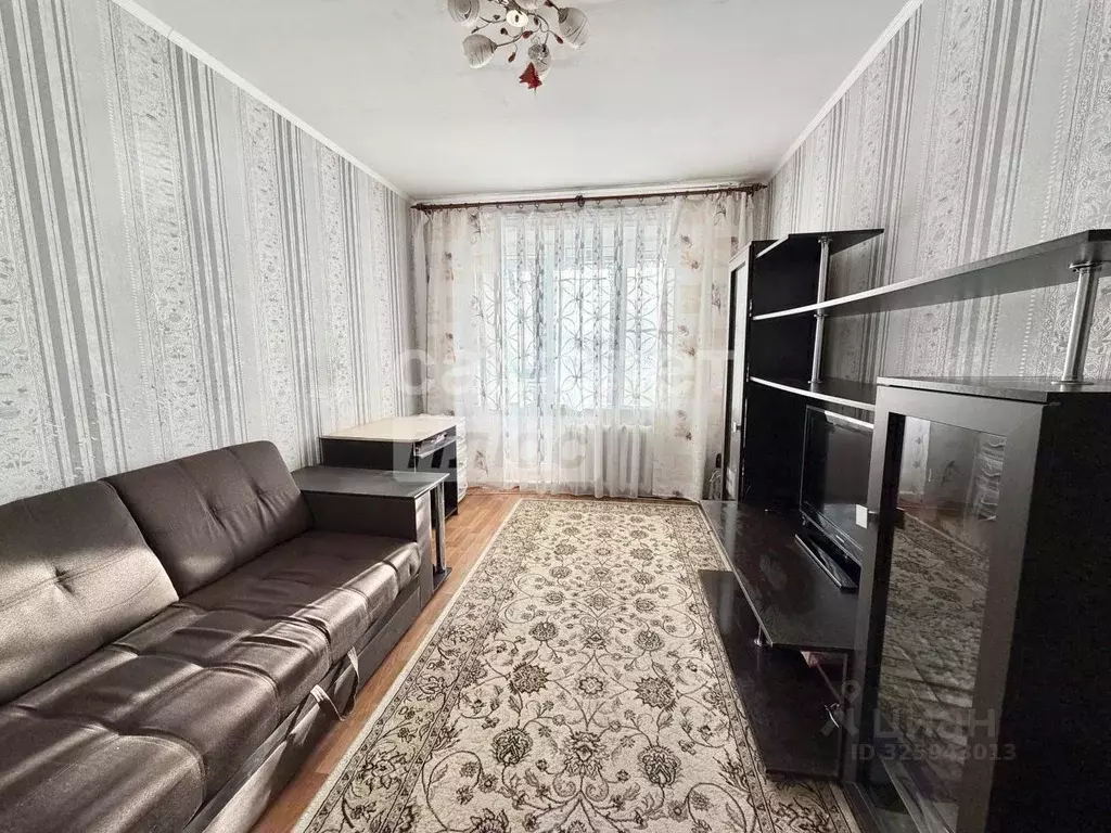 2-к кв. Калужская область, Калуга ул. Чехова, 11 (46.6 м) - Фото 2