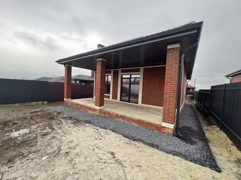 Дом в Ростовская область, Новочеркасск Сарматская ул., 220 (106 м) - Фото 1