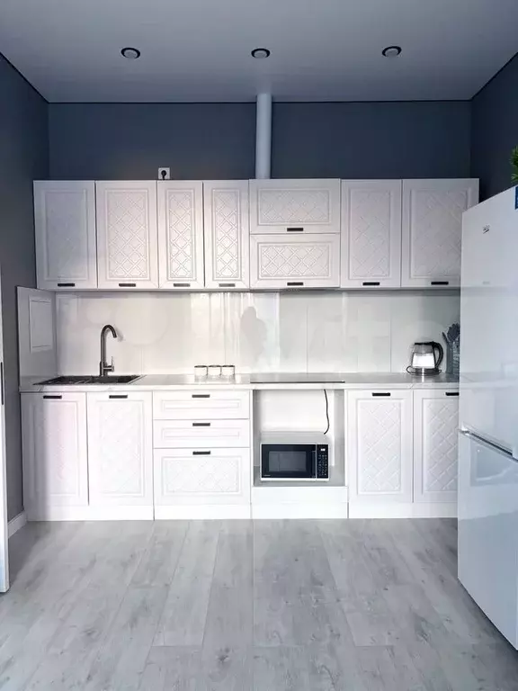 1-к. квартира, 42 м, 4/9 эт. - Фото 1