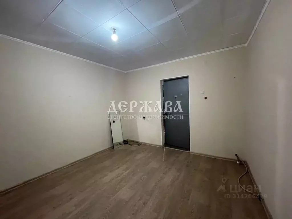 Комната Белгородская область, Старый Оскол Приборостроитель мкр,  ... - Фото 1