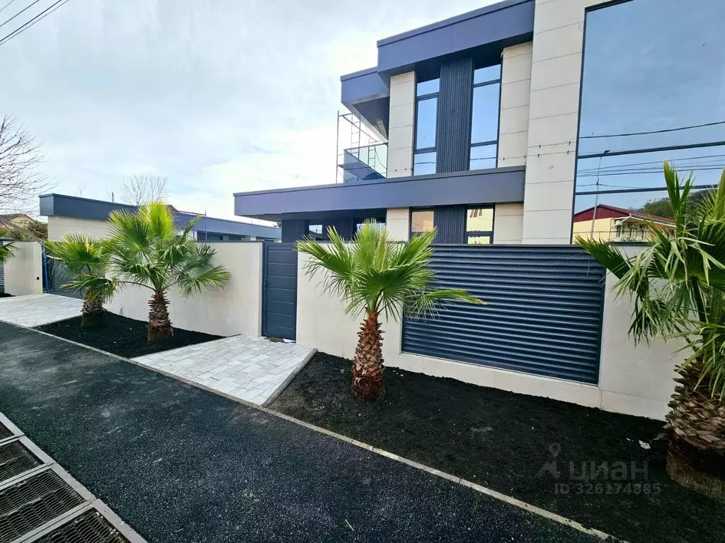 Дом в Краснодарский край, Сочи Сириус пгт, ул. Фиалок (295 м) - Фото 2