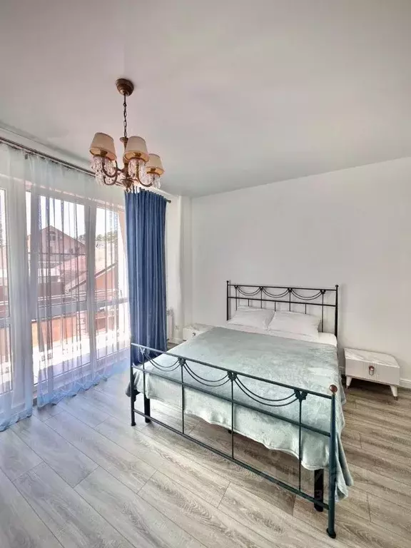 Студия Краснодарский край, Сочи ул. Удачи, 14 (40.0 м) - Фото 2