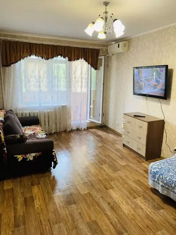 1-к кв. Крым, Керчь ул. Юрия Гагарина, 1 (36.0 м) - Фото 1