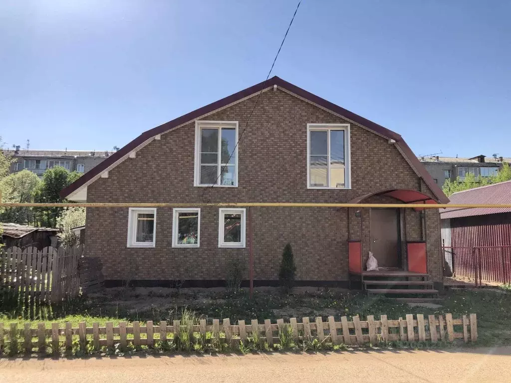 Дом в Кировская область, Киров Сошени сл., Трудовая ул., 28 (200 м) - Фото 1