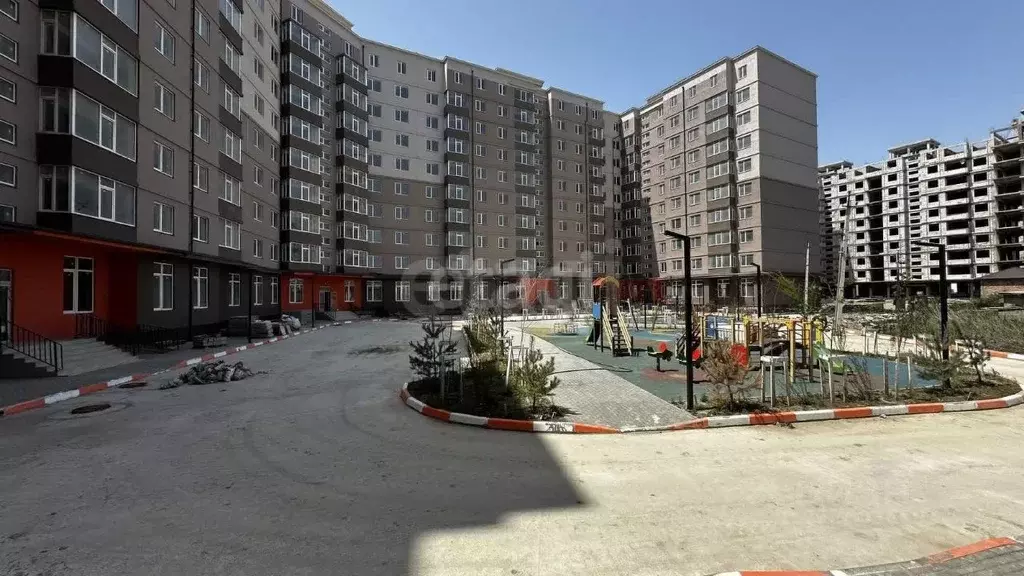 2-к кв. Дагестан, Каспийск ул. Михаила Ломоносова, 37 (61.0 м) - Фото 0