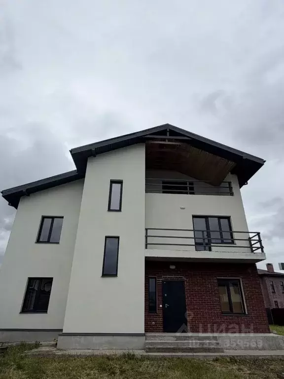 Коттедж в Московская область, Одинцовский городской округ, д. ... - Фото 1