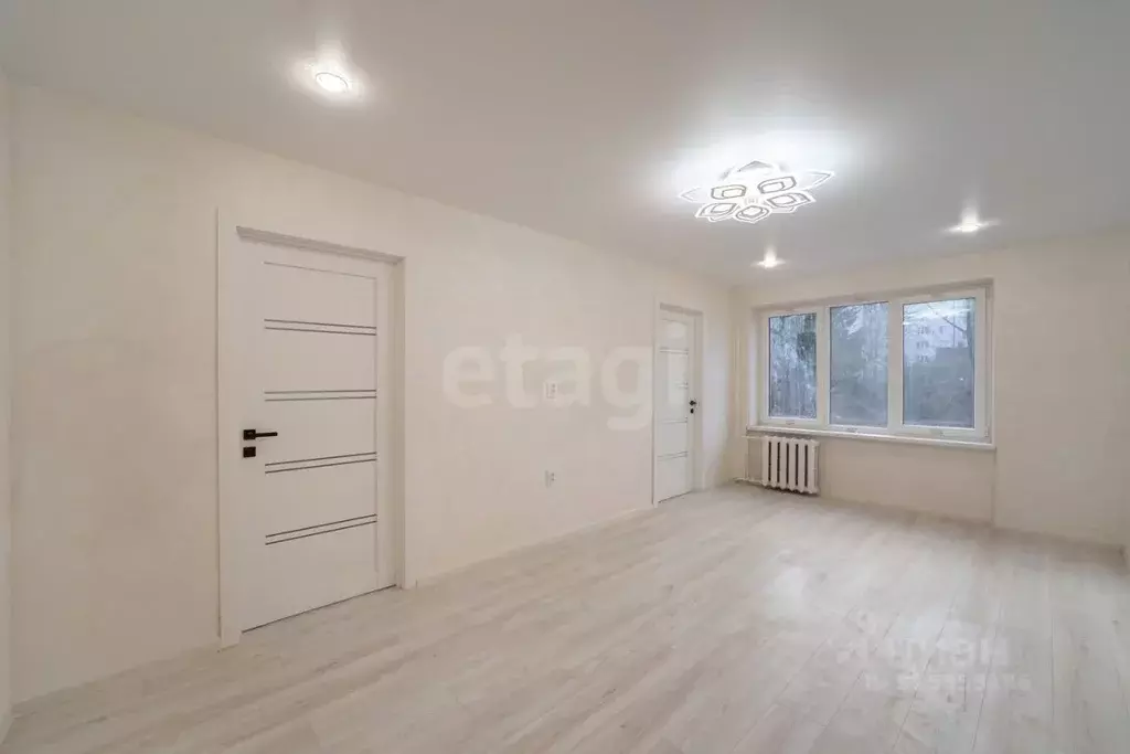 4-к кв. Калининградская область, Калининград Лужская ул., 42 (62.0 м) - Фото 2