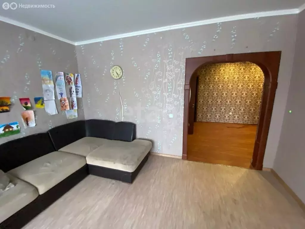 2-комнатная квартира: Тобольск, улица Розы Люксембург, 6/4 (61.6 м) - Фото 2