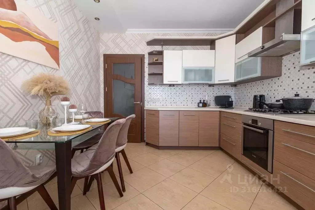 2-к кв. Калининградская область, Калининград Курганская ул., 3 (70.0 ... - Фото 1