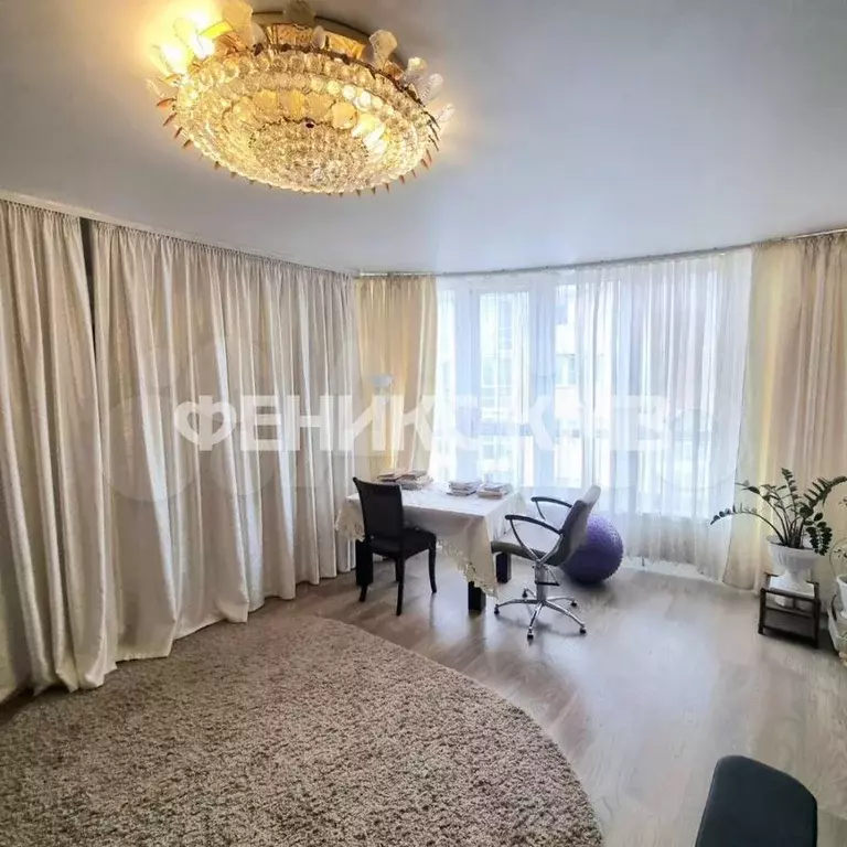 2-к. квартира, 90 м, 8/9 эт. - Фото 1