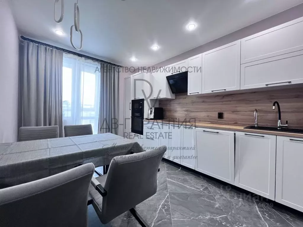 1-к кв. Калининградская область, Калининград ул. Гайдара, 90 (49.6 м) - Фото 1