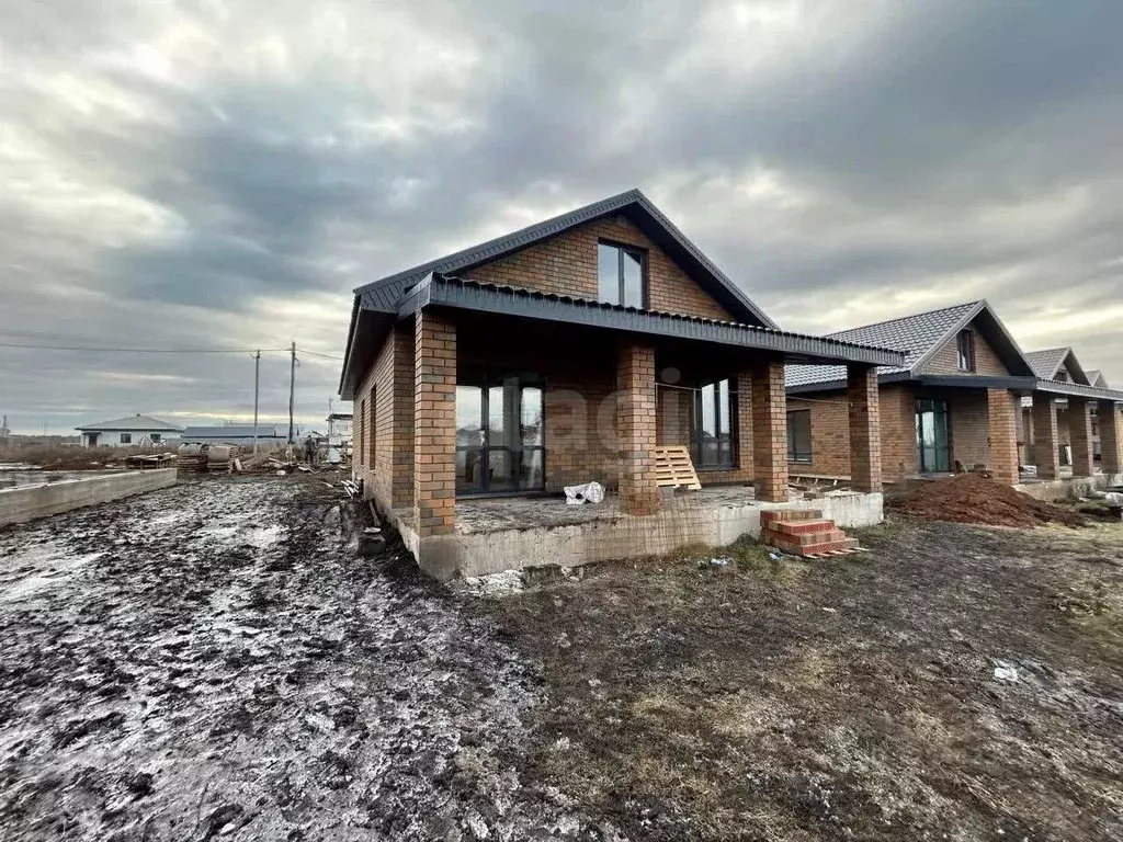 Дом в Башкортостан, Уфимский район, Русско-Юрмашский сельсовет, д. ... - Фото 1