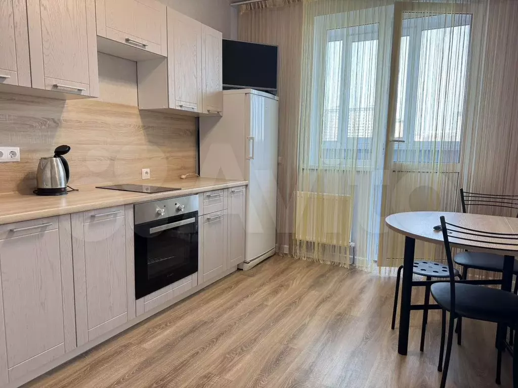 1-к. квартира, 41 м, 3/21 эт. - Фото 1