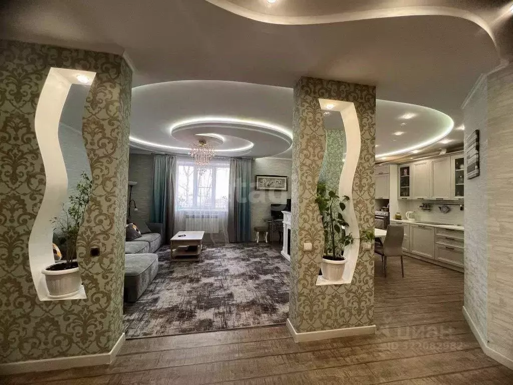 Дом в Бурятия, Улан-Удэ ул. Антонова, 35 (160 м) - Фото 1