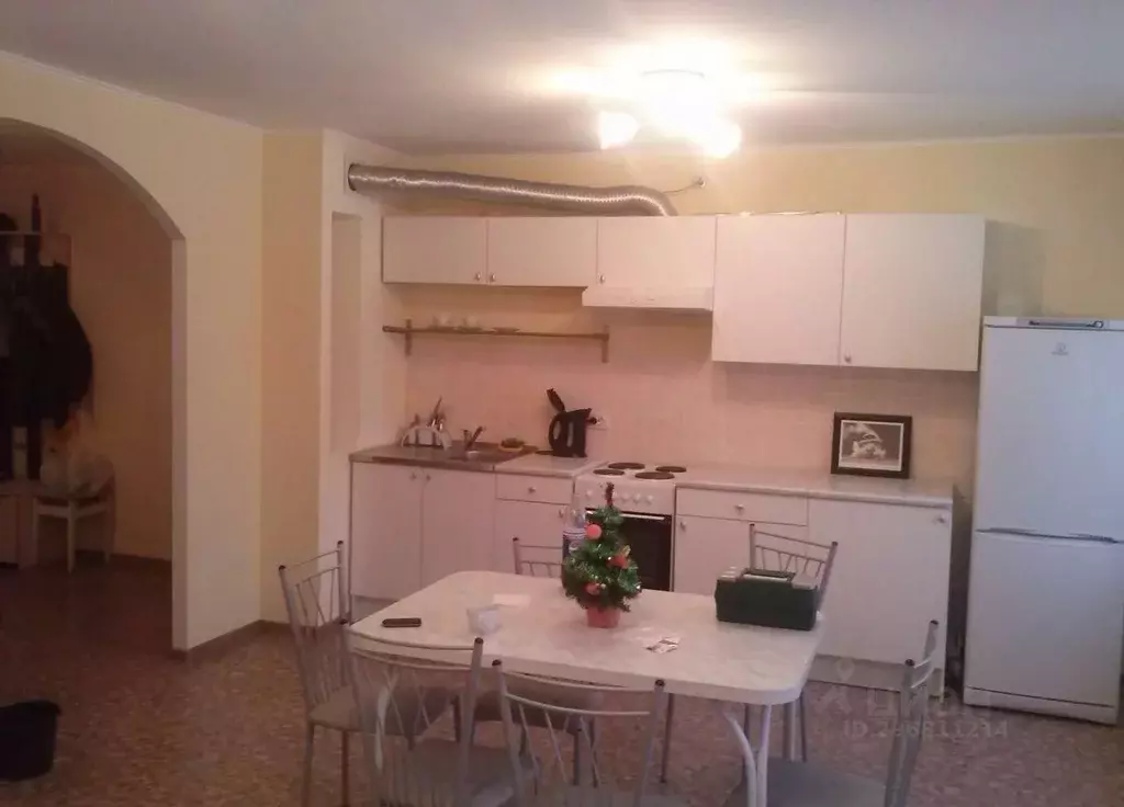 3-к кв. Омская область, Омск ул. Дмитриева, 20 (80.0 м) - Фото 1