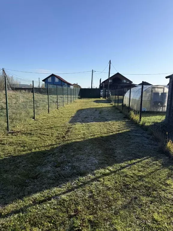 Участок в Ленинградская область, Гатчинский муниципальный округ, д. ... - Фото 1