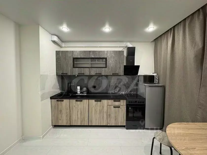 1-к кв. Тюменская область, Тюмень Интернациональная ул., 197Г (35.0 м) - Фото 1