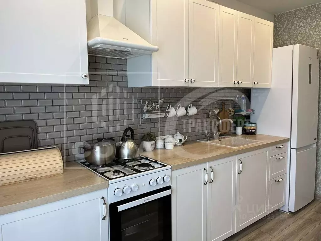 3-к кв. Воронежская область, Рамонский район, Айдаровское с/пос, с. ... - Фото 2