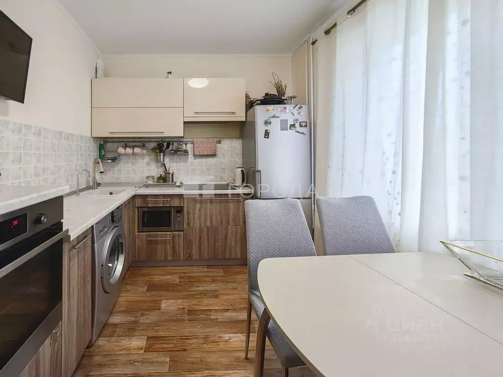 2-к кв. Новосибирская область, Новосибирск ул. Мясниковой, 24/2 (56.5 ... - Фото 1