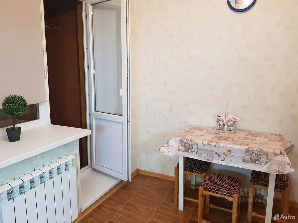 1-к кв. Белгородская область, Старый Оскол Восточный мкр, 44 (40.0 м) - Фото 0