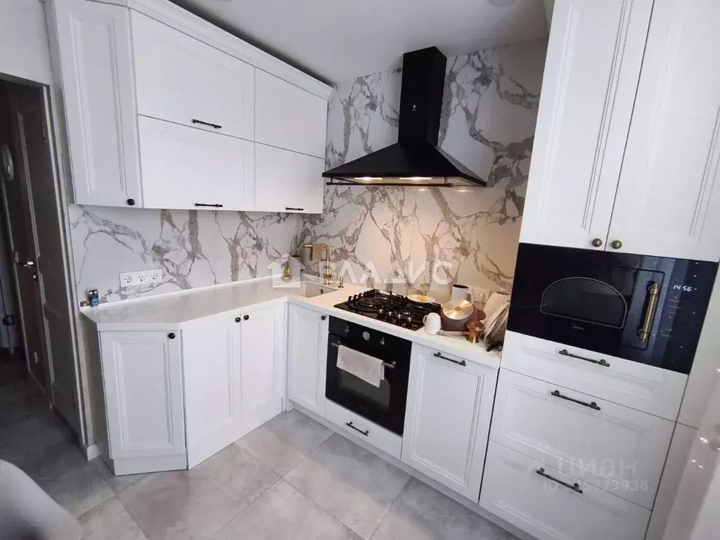 4-к кв. Белгородская область, Белгород ул. Чехова, 7 (84.1 м) - Фото 1