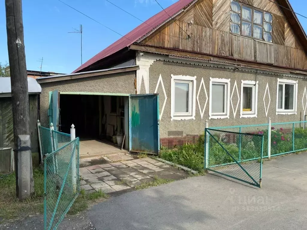 Дом в Челябинская область, Челябинск ул. Танкистов, 116 (162 м) - Фото 1