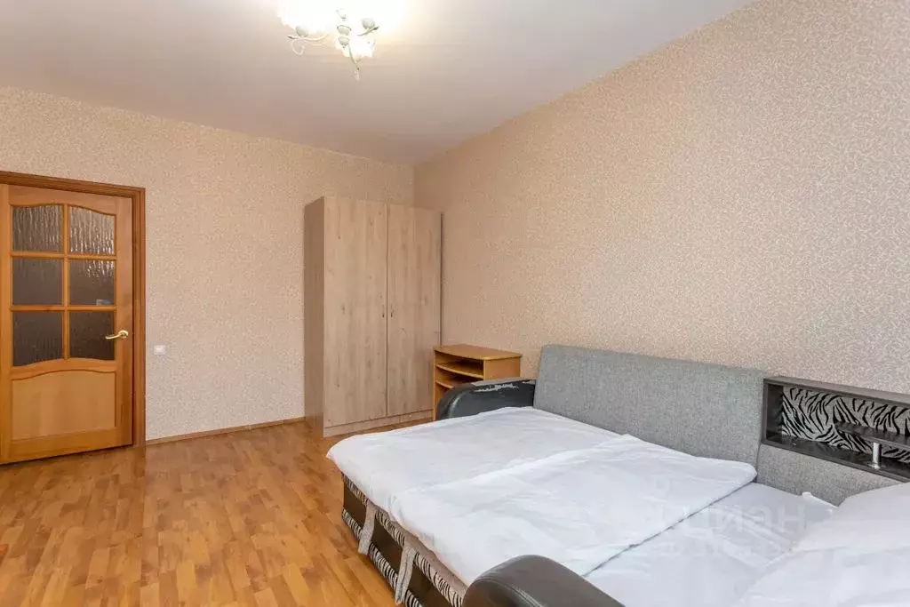 1-к кв. Башкортостан, Уфа пос. Аэропорт, ул. Строителей, 15к1 (40.0 м) - Фото 1