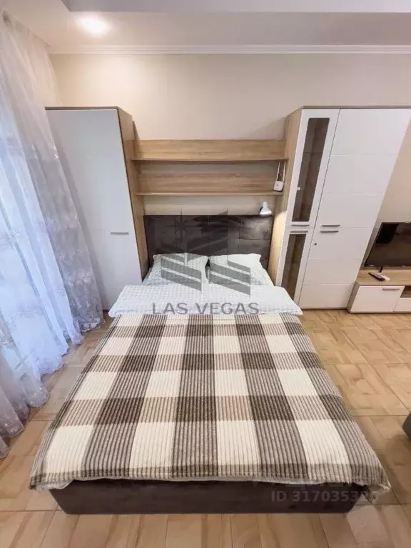 1-к кв. Краснодарский край, Сочи Бытха мкр, ул. Бытха, 41 (39.0 м) - Фото 1