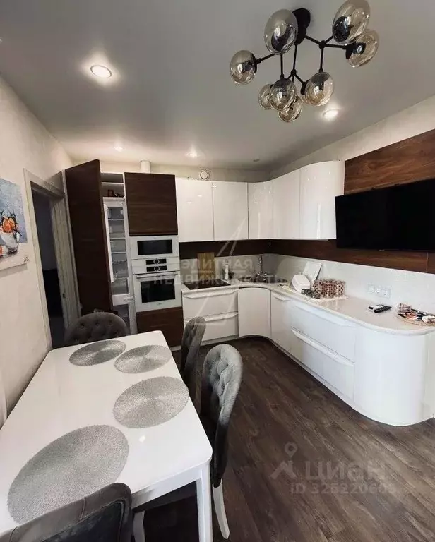 3-к кв. Москва Нововладыкинский проезд, 1к4 (65.0 м) - Фото 0