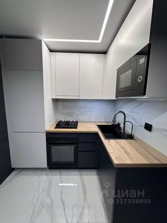 1-к кв. Татарстан, Казань ул. Батыршина, 39 (32.6 м) - Фото 0
