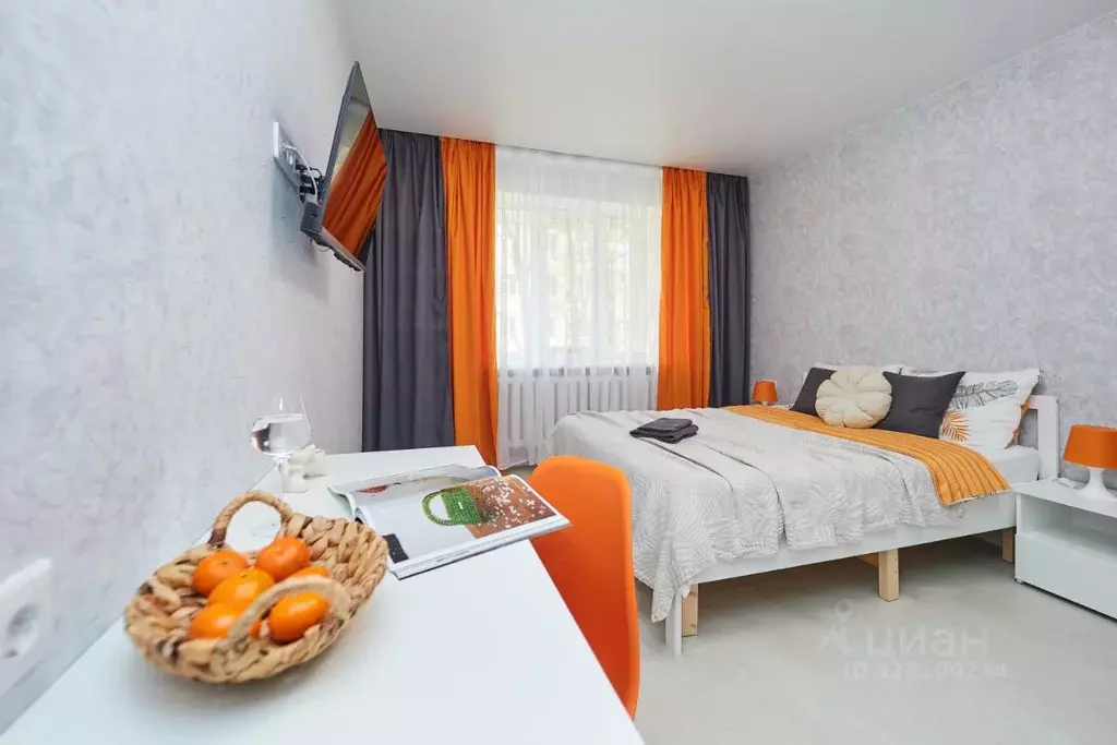 1-к кв. Псковская область, Псков Октябрьский просп., 19Б (40.0 м) - Фото 1