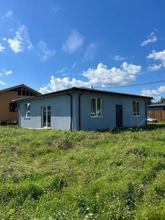 Дом в Ленинградская область, Тосненское городское поселение, Семейные ... - Фото 0