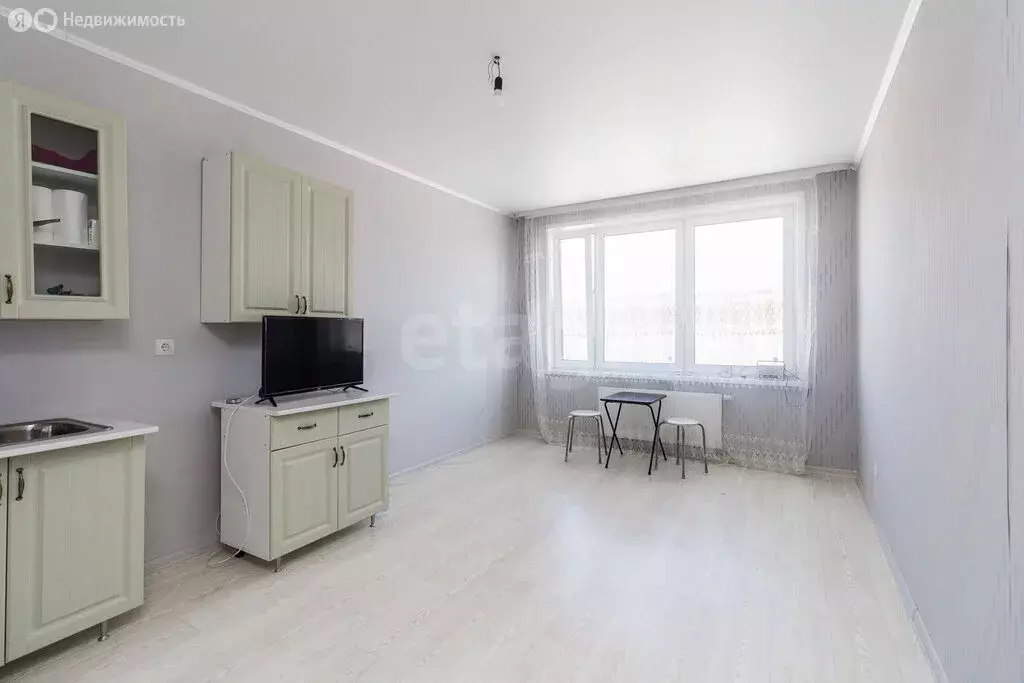 Квартира-студия: Тюмень, Калининский округ, жилой комплекс Краснолесье ... - Фото 1