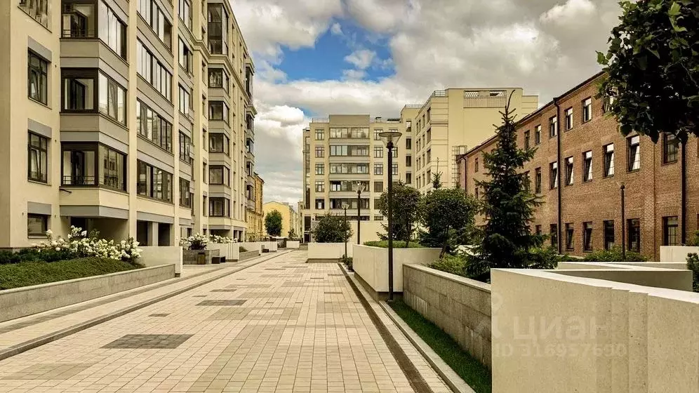 1-к кв. Санкт-Петербург 11-я Красноармейская ул., 11с3 (55.0 м) - Фото 0