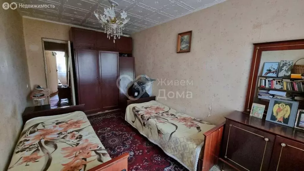 3-комнатная квартира: Волгоград, Безымянная улица, 1 (66.3 м) - Фото 1