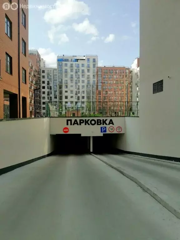 Квартира-студия: Ярославль, улица Городской Вал, 15к2 (82.2 м) - Фото 1