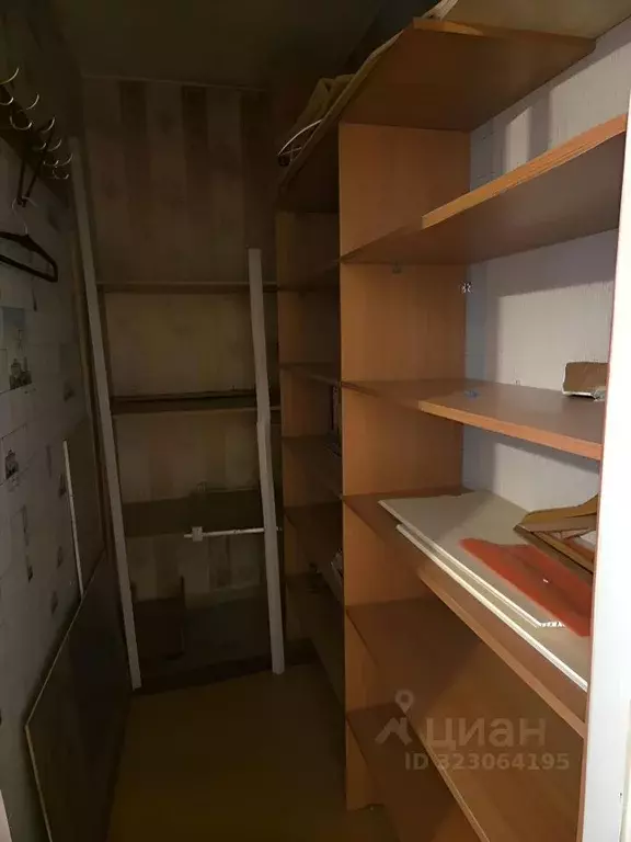 2-к кв. Омская область, Омск пос. Амурский, ул. Багратиона, 6 (42.0 м) - Фото 1