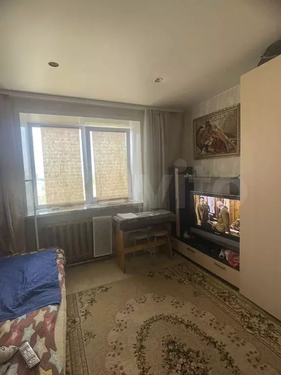 Комната 12,1 м в 1-к., 5/5 эт. - Фото 0