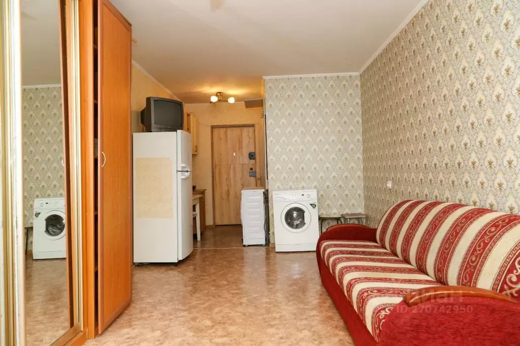 Студия Приморский край, Владивосток Сельская ул., 8 (24.0 м) - Фото 1