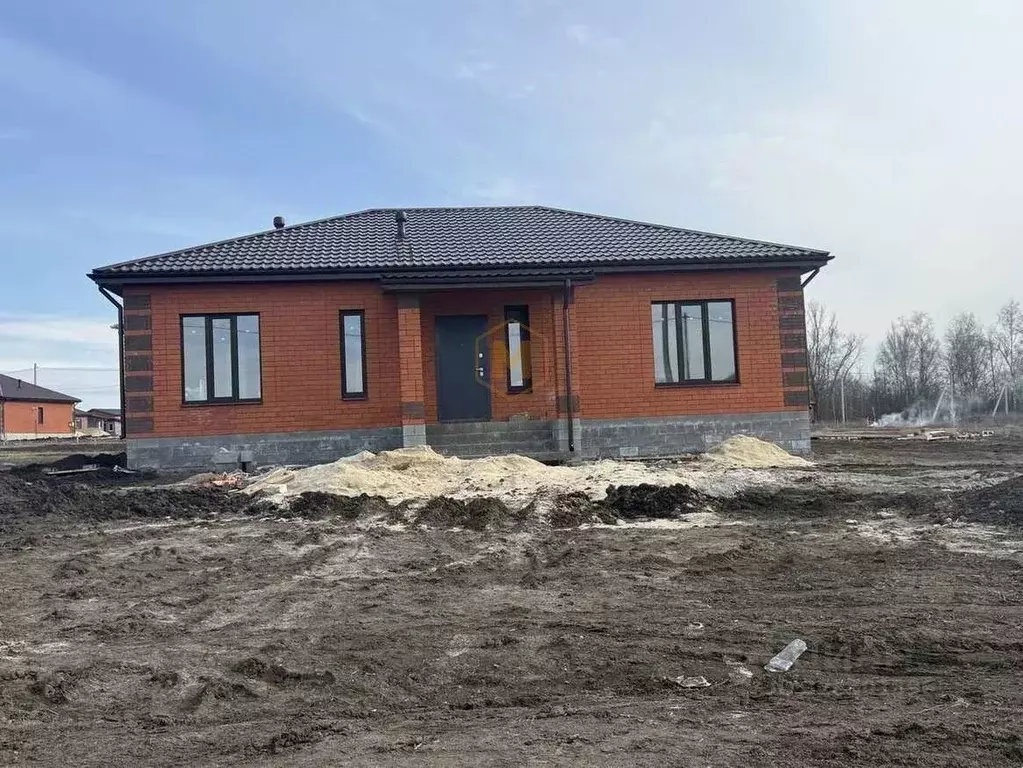 Дом в Белгородская область, Строитель Яковлевский городской округ, ул. ... - Фото 2