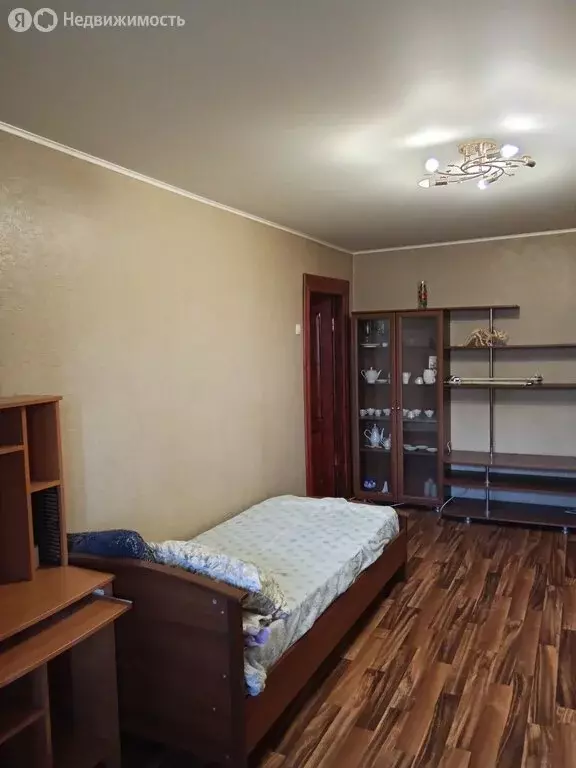 3-комнатная квартира: Саратов, улица имени С.Т. Разина, 19Г (62 м) - Фото 1