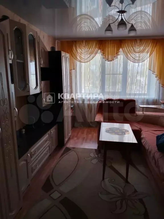 3-к. квартира, 53 м, 3/3 эт. - Фото 1