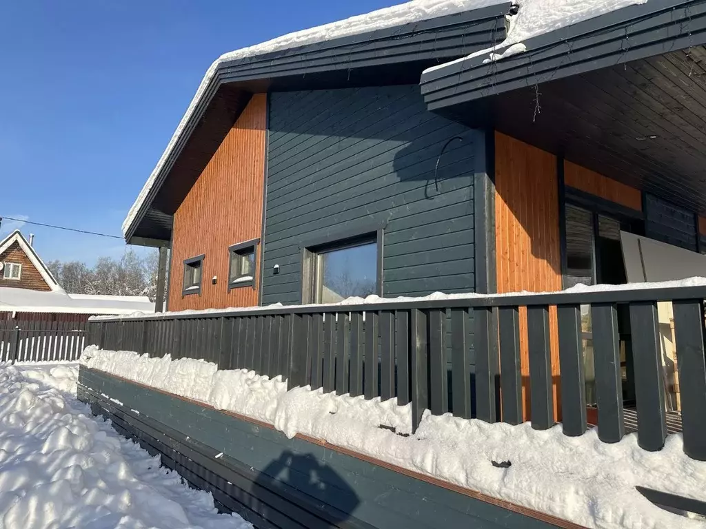 Дом в Московская область, Истра муниципальный округ, д. Ленино 99А ... - Фото 1