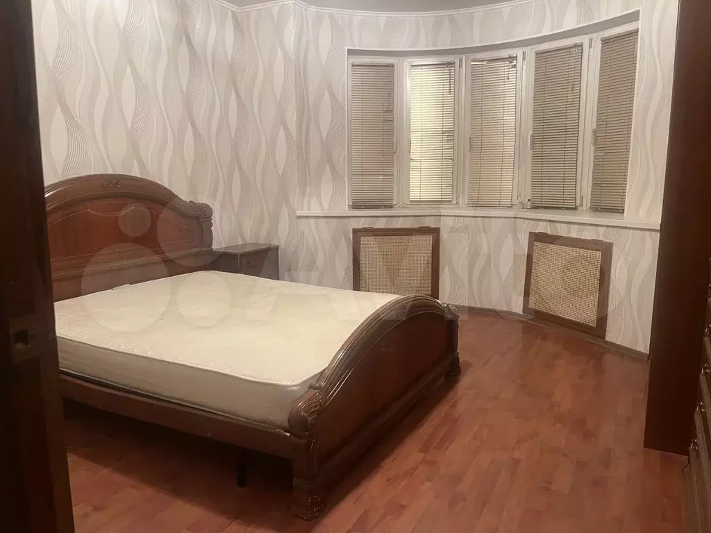 2-к. квартира, 80 м, 4/9 эт. - Фото 0