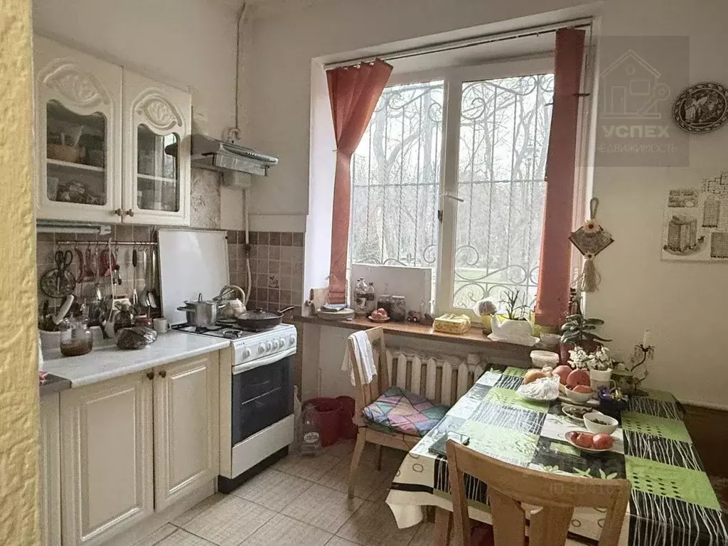 3-к кв. Крым, Феодосия ул. Горького, 2 (73.1 м) - Фото 1