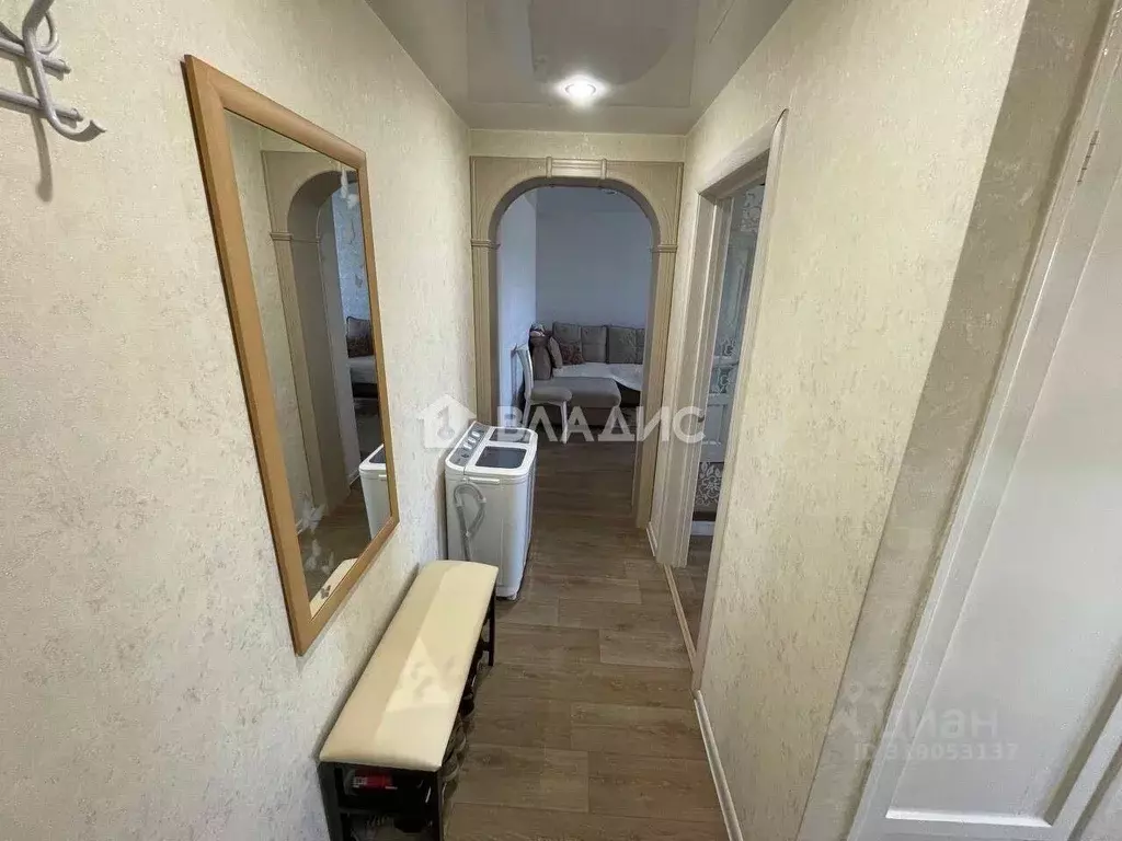 2-к кв. Бурятия, Улан-Удэ ул. Комарова, 9 (43.8 м) - Фото 1