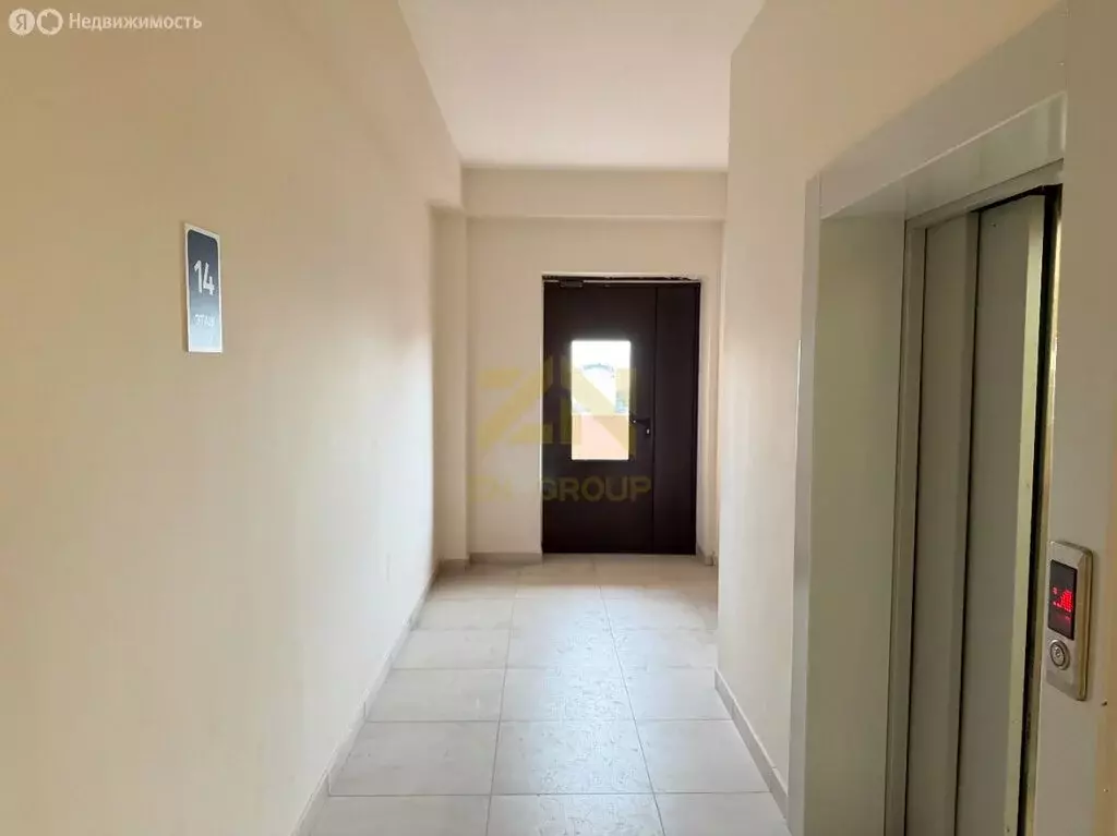 3-комнатная квартира: Махачкала, улица Габитова, 12Г (83.2 м) - Фото 1