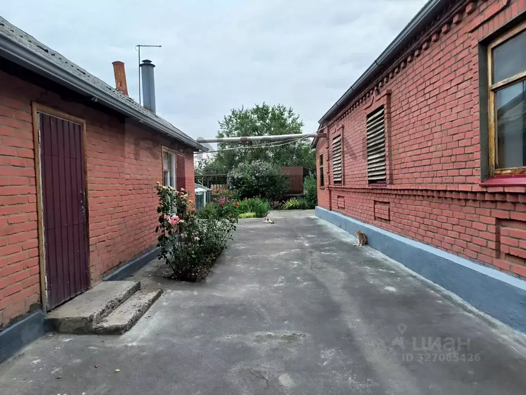 Дом в Адыгея, Майкоп городской округ, Ханская ст-ца ул. Мира (90 м) - Фото 1