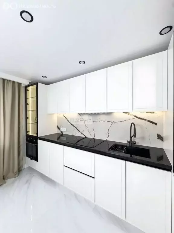 3-комнатная квартира: Нальчик, проспект Ленина, 17 (78 м) - Фото 1